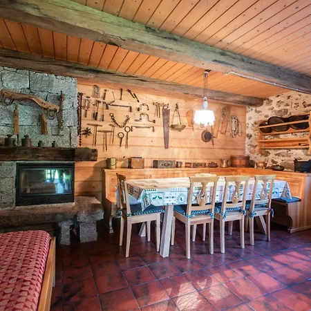 Tomaselli Chalet
